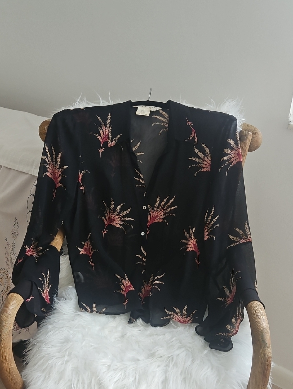 Glam max studio Silk Black Floral Button-Front Women's Blouse
